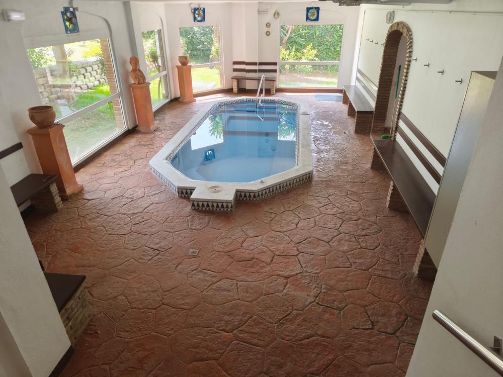 Villa d’exception avec vue mer et montagne dans la Sierra de los Andes