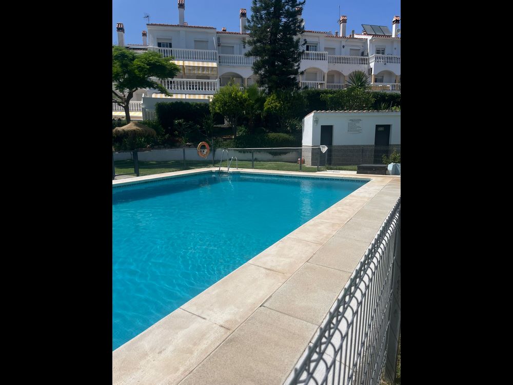 Jolie villa située dans l'urbanisation Sol de Benamaina